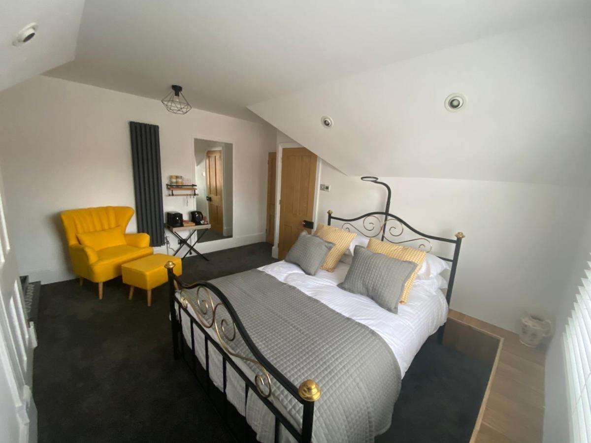 ברודסטיירס Pierremont En-Suite Rooms מראה חיצוני תמונה