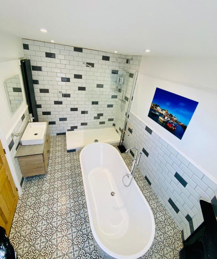 ברודסטיירס Pierremont En-Suite Rooms מראה חיצוני תמונה