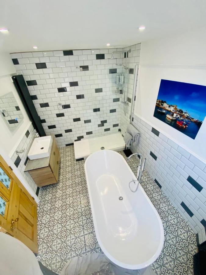 ברודסטיירס Pierremont En-Suite Rooms מראה חיצוני תמונה
